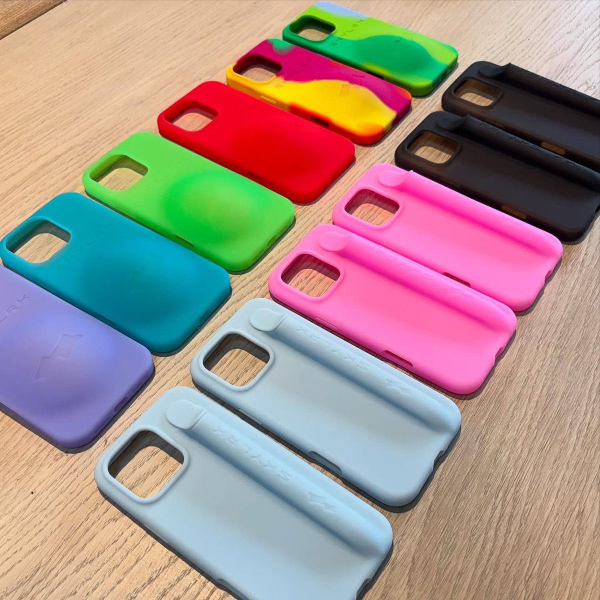 Justin Bieber previews new SKYLRK phone cases 👀