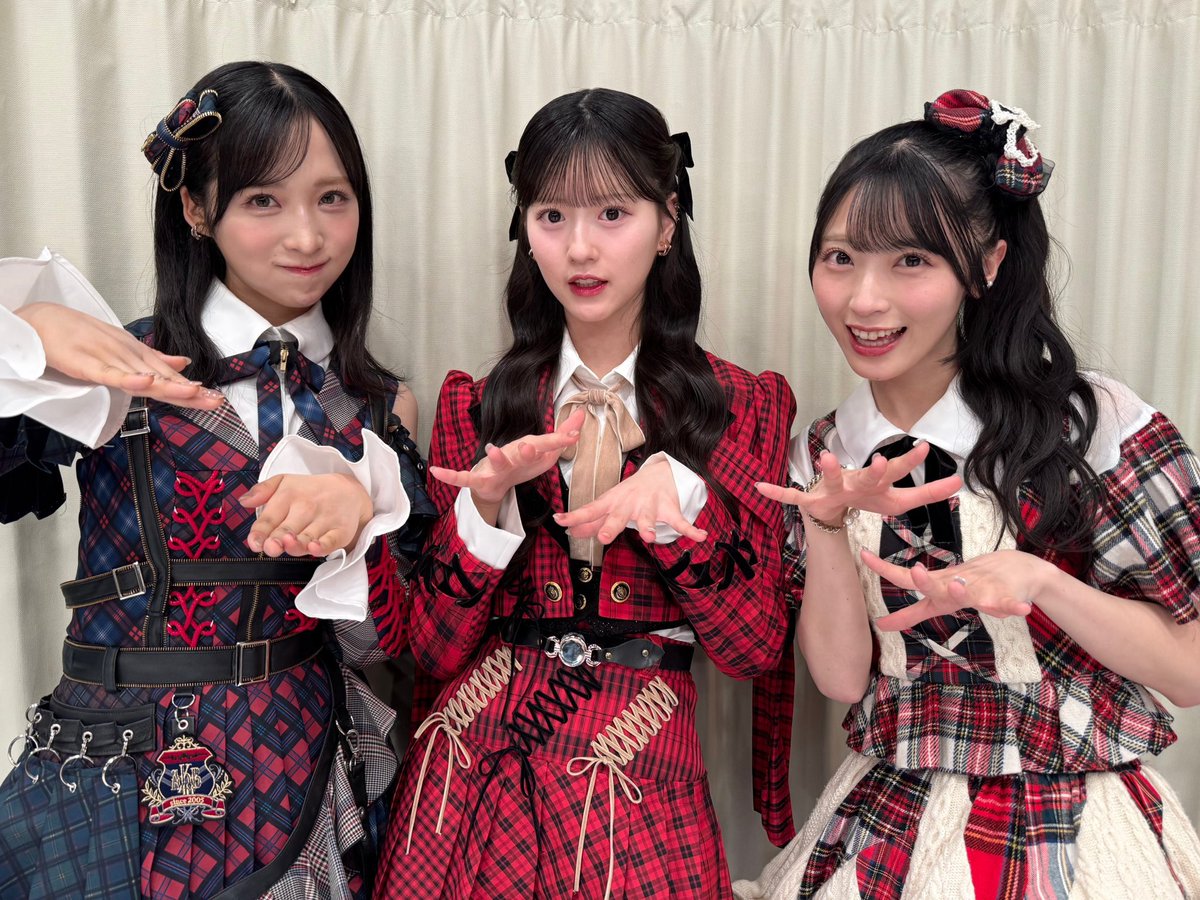 ユキボン様)小栗有以 AKB48 TOUR2025 PARTYが始まるよ ホロ ユキボン様