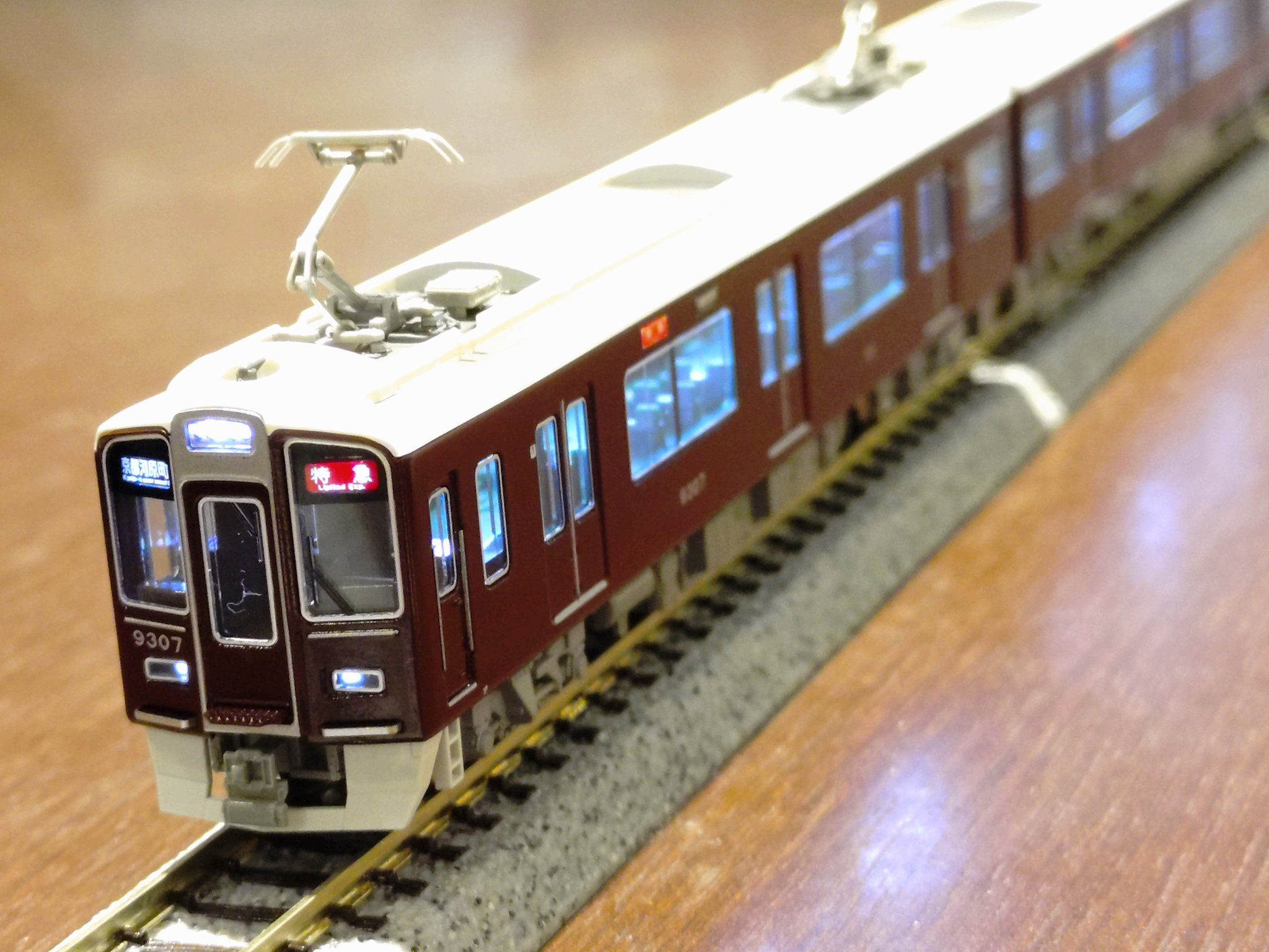 nゲージ KATO 阪急電鉄9300系 8両 プライベース セット 室内灯付き n