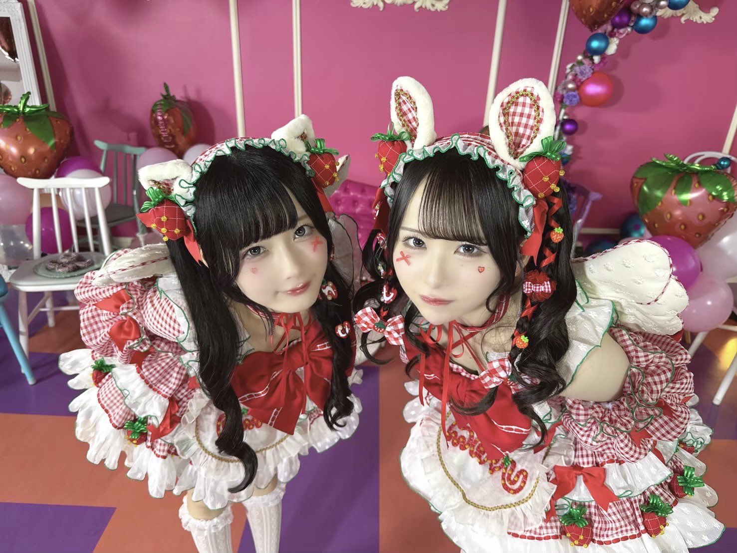 チームいちご 逃げ水あむ きゅるりんってしてみて ランダム チェキ