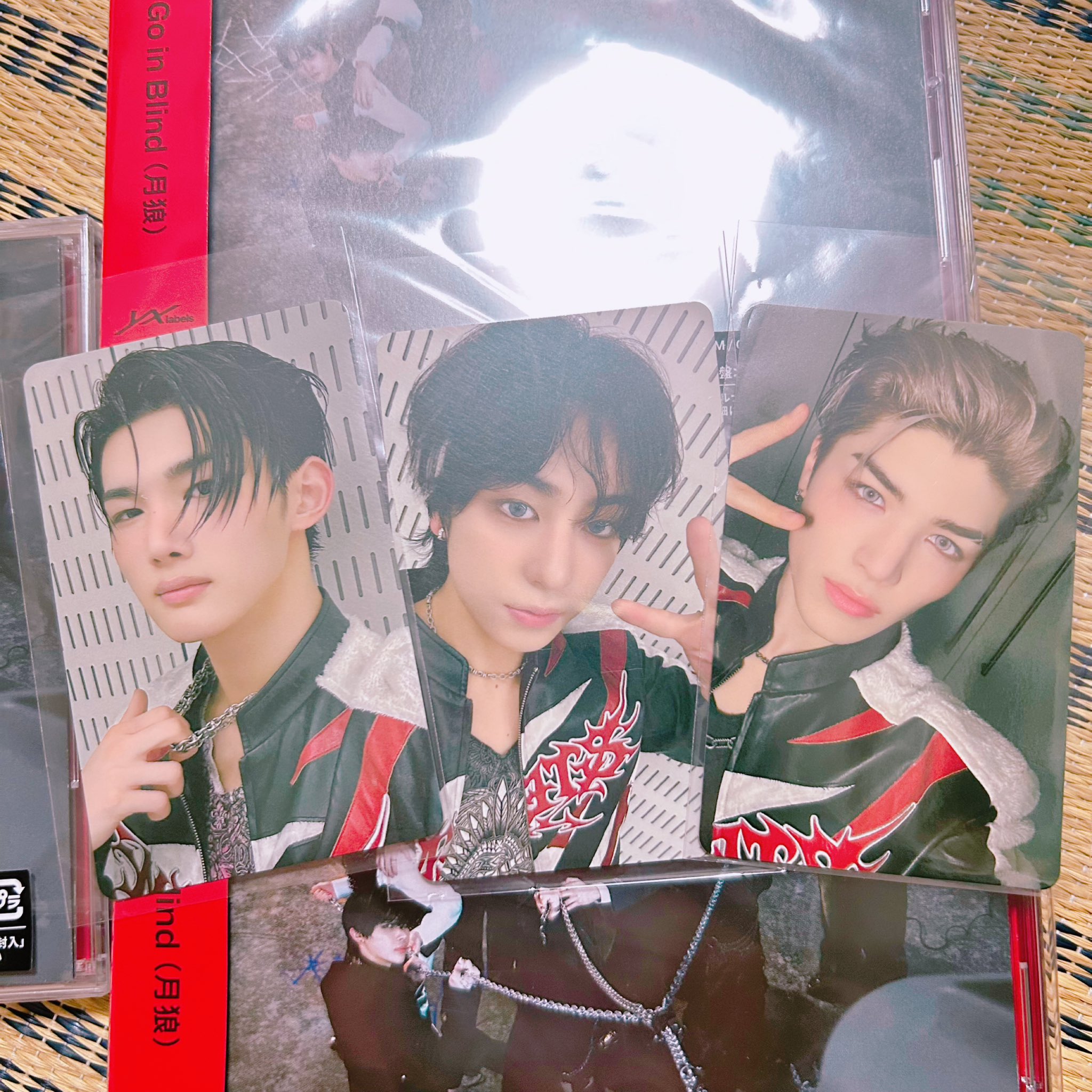 &TEAM 月狼 ラキドロ EJ 直筆サイン 入り チェキ weverse &TEAM 月狼