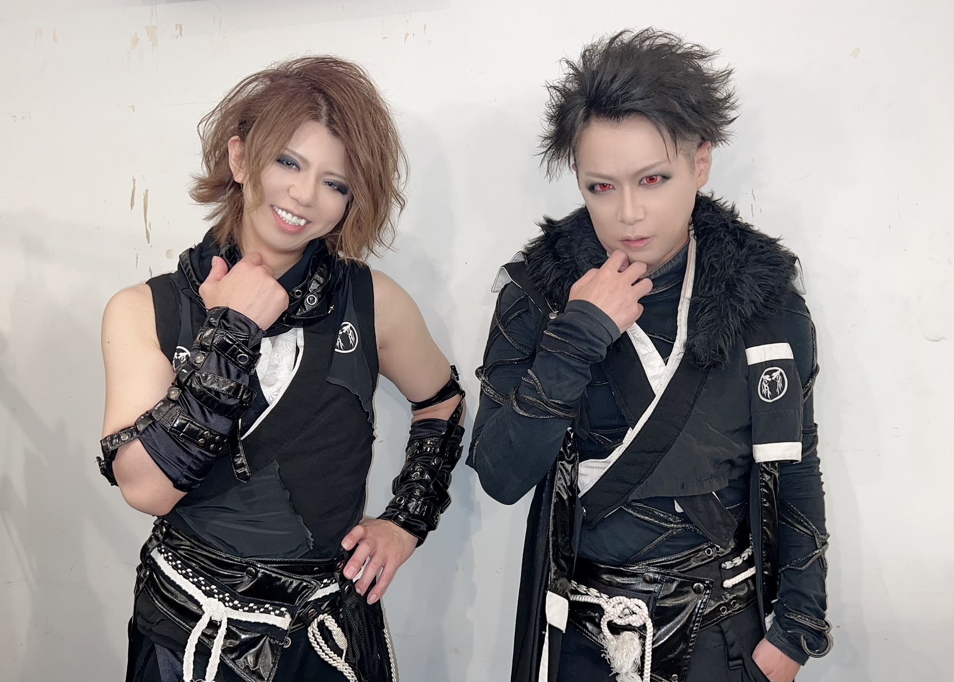 己龍 チェキ 黒崎眞弥 遠海准司 酒井参輝 己龍 (@kiryu_official) /