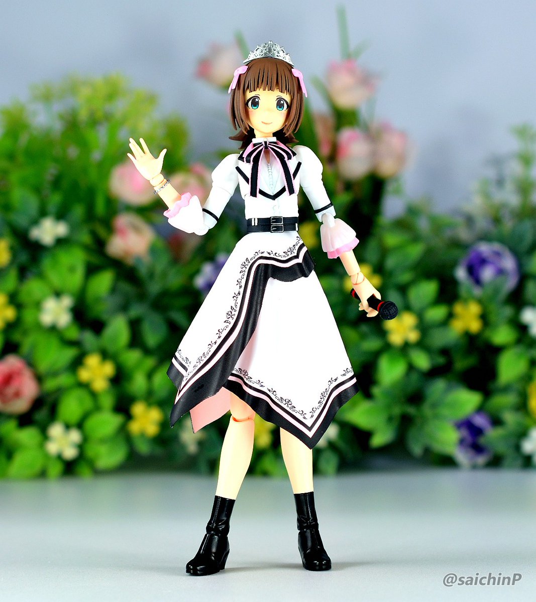 30MS 天海春香、部分塗装で完成です。 NEI現地でティアラに脳を焼かれ