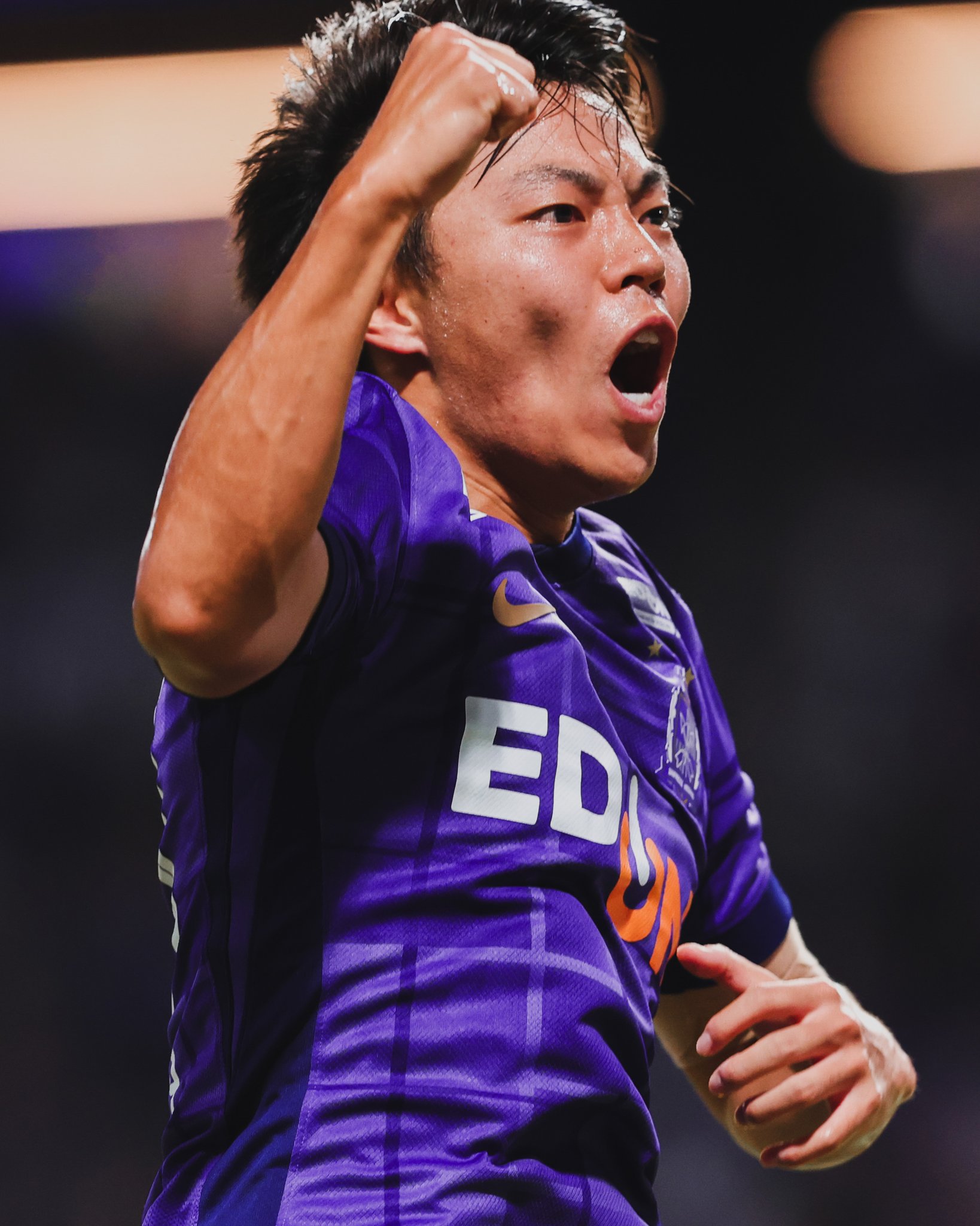 サンフレッチェ広島 オンサイトカード SSR中村草太 このファースト