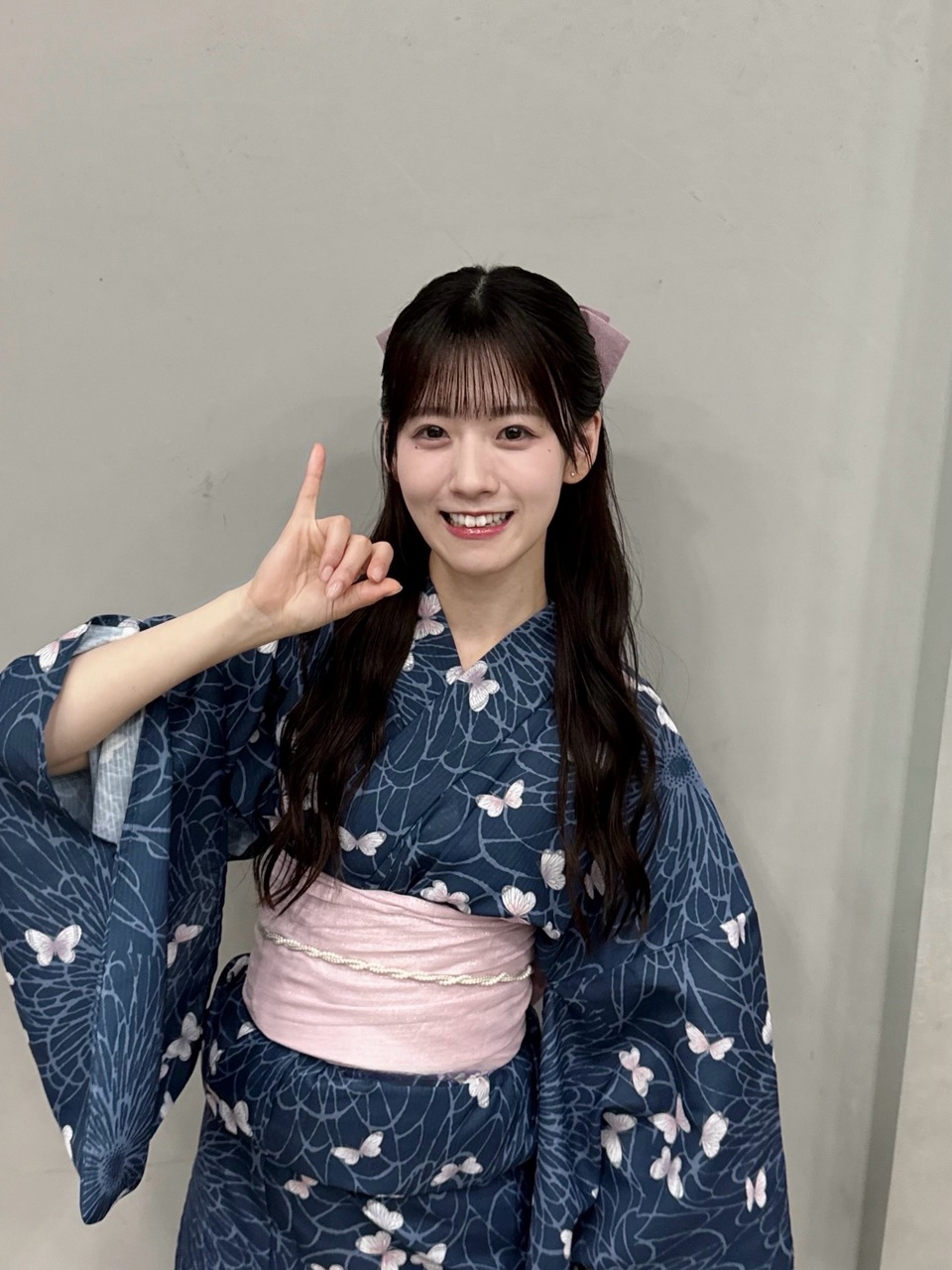 櫻坂46石森璃花 2025浴衣（最新）生写真 直筆サイン入り ウエスト 櫻坂