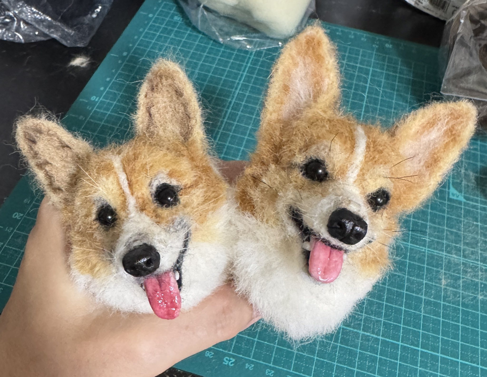 コーギーちゃん親子✩︎羊毛フェルト コーギーちゃん親子✩︎羊毛