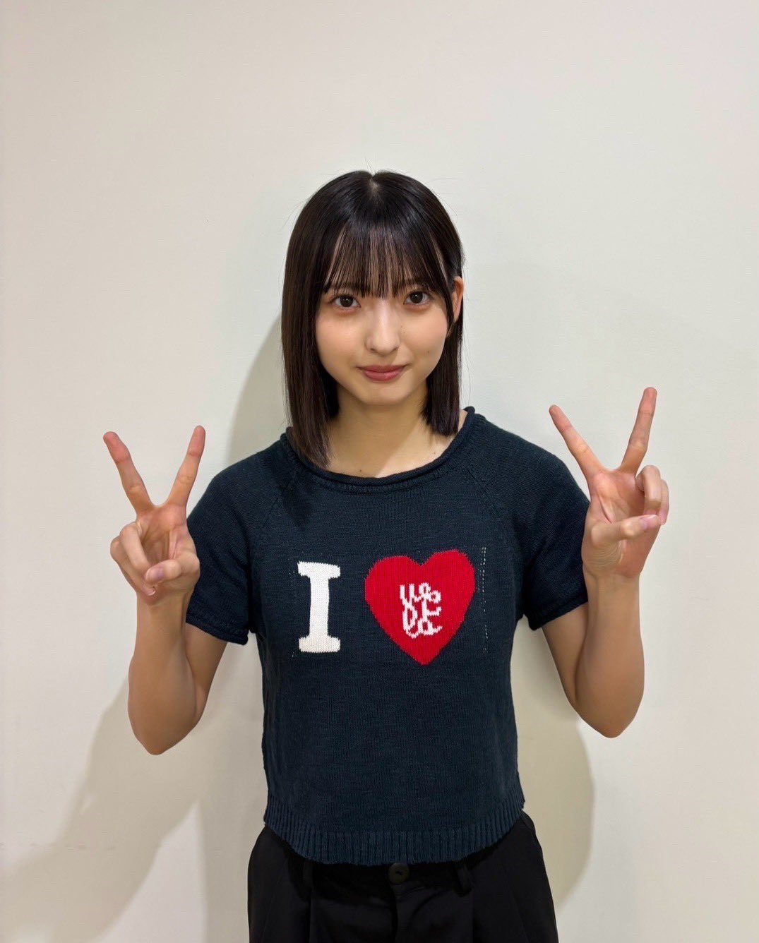 櫻坂46 山田桃実 四期生お披露目制服 ヨリ 直筆サイン入り生写真