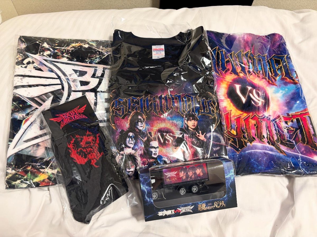 悪魔が来たりてベビメタる、Kアリーナで買った物販。 特に蝋人形T