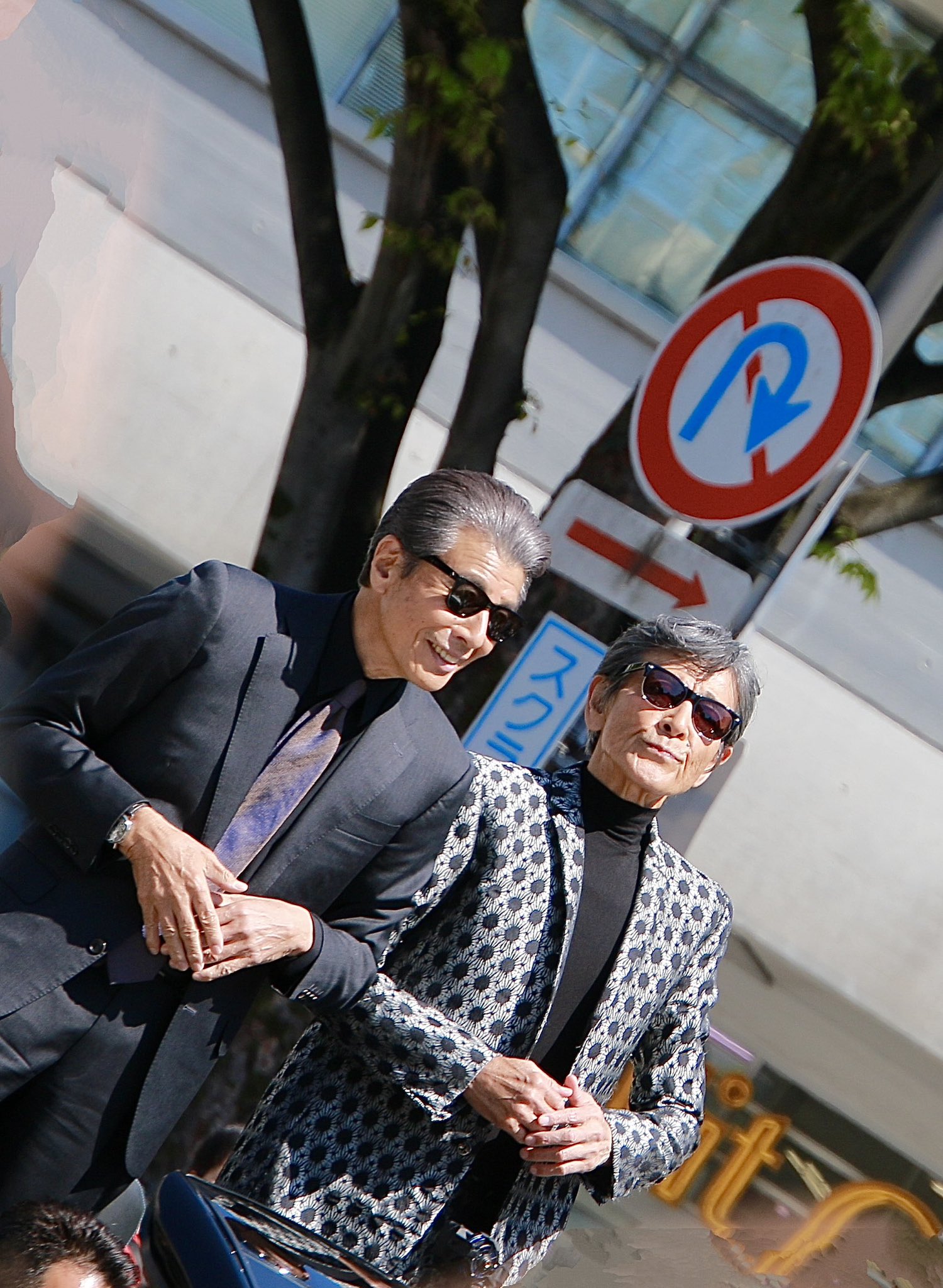 舘ひろしヤクザと家族サングラス貴重