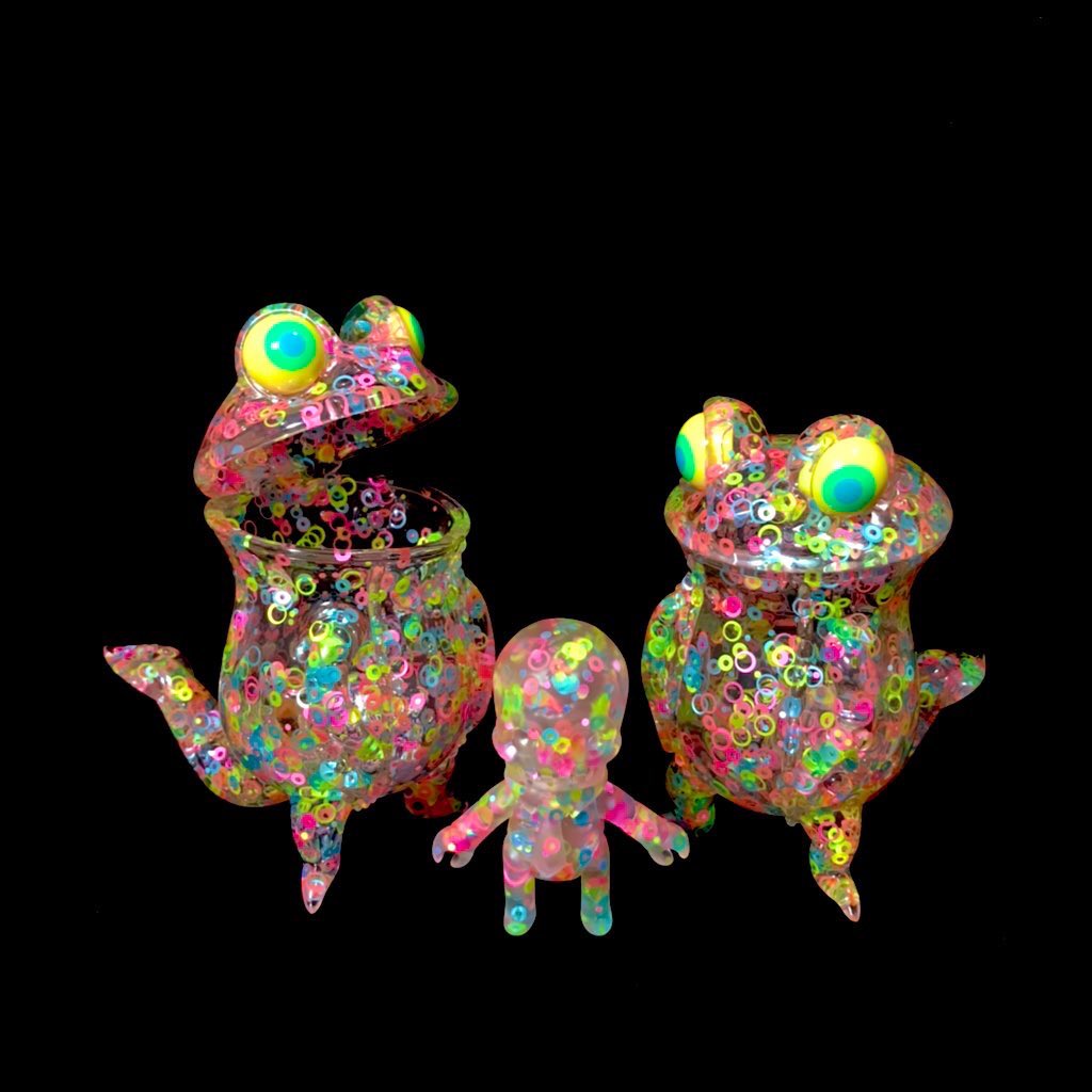 新品 スカルチュラ カエル ソフビ人形 ウツボカエル リバース