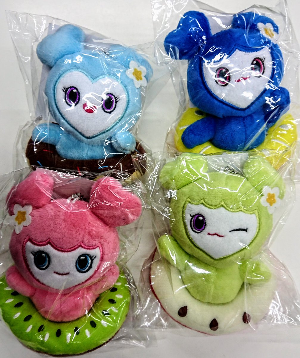 TWICE ラブリー💕バッグチャーム 多数入荷しています❣️❣️ 7月に