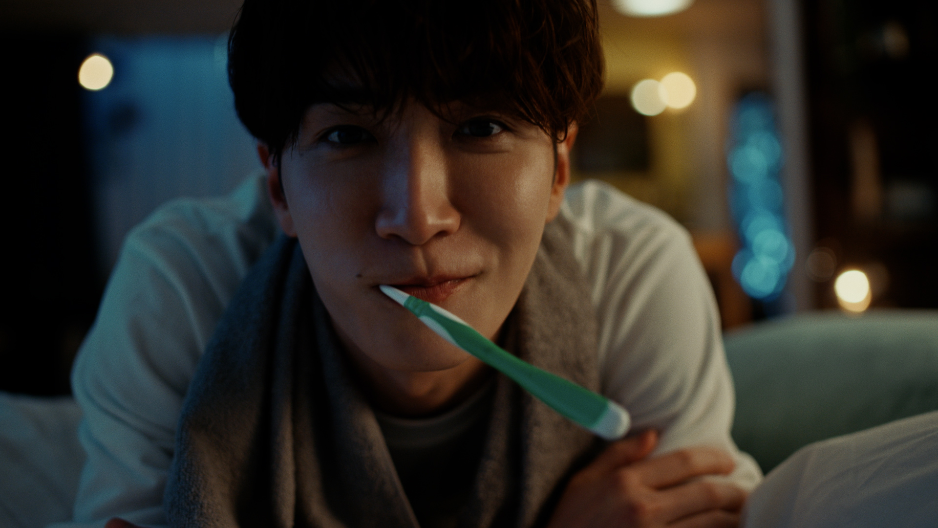 本日限定お値下げ】デンティス渡辺翔太さん歯ブラシスタンド