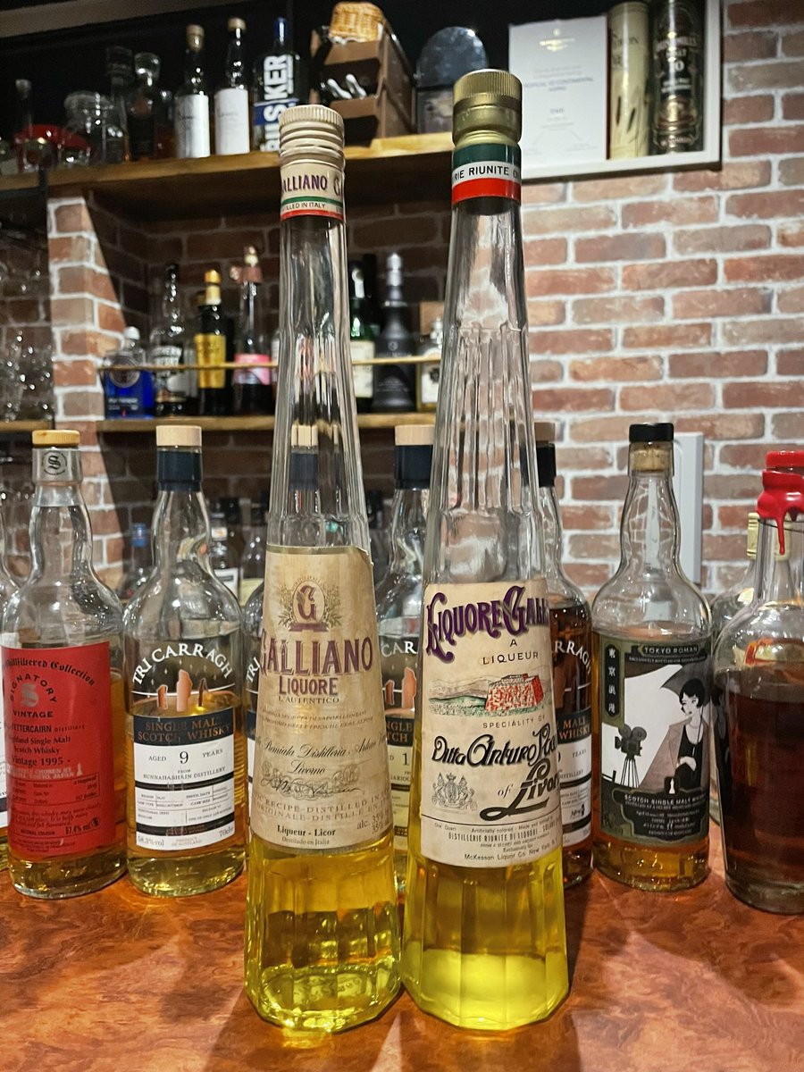 バックバーに入らないことで有名なイタリアのリキュールガリアーノ