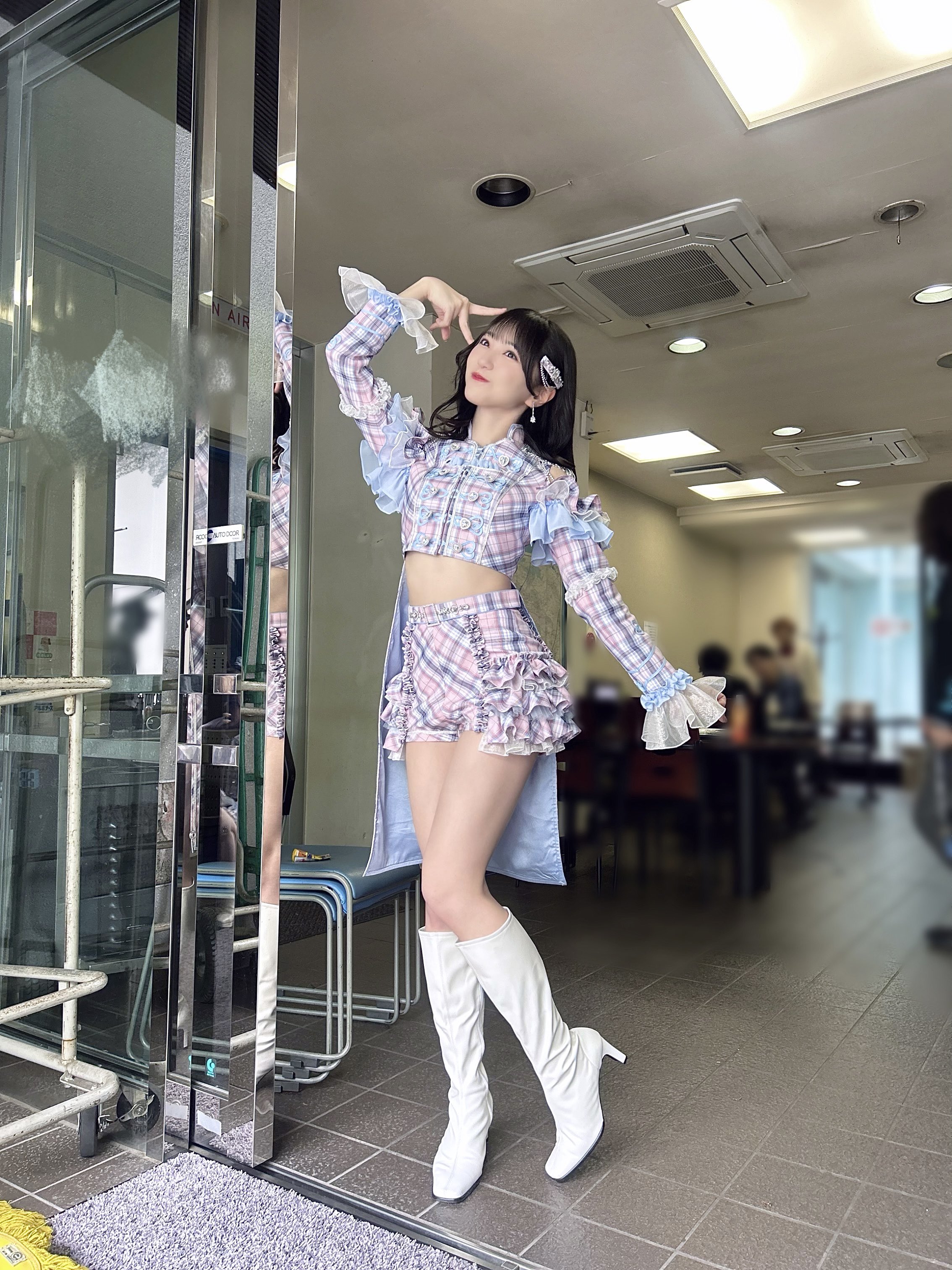 LOVE イコラブ 野口衣織 絶対アイドル辞めないで 白セーラー 直筆