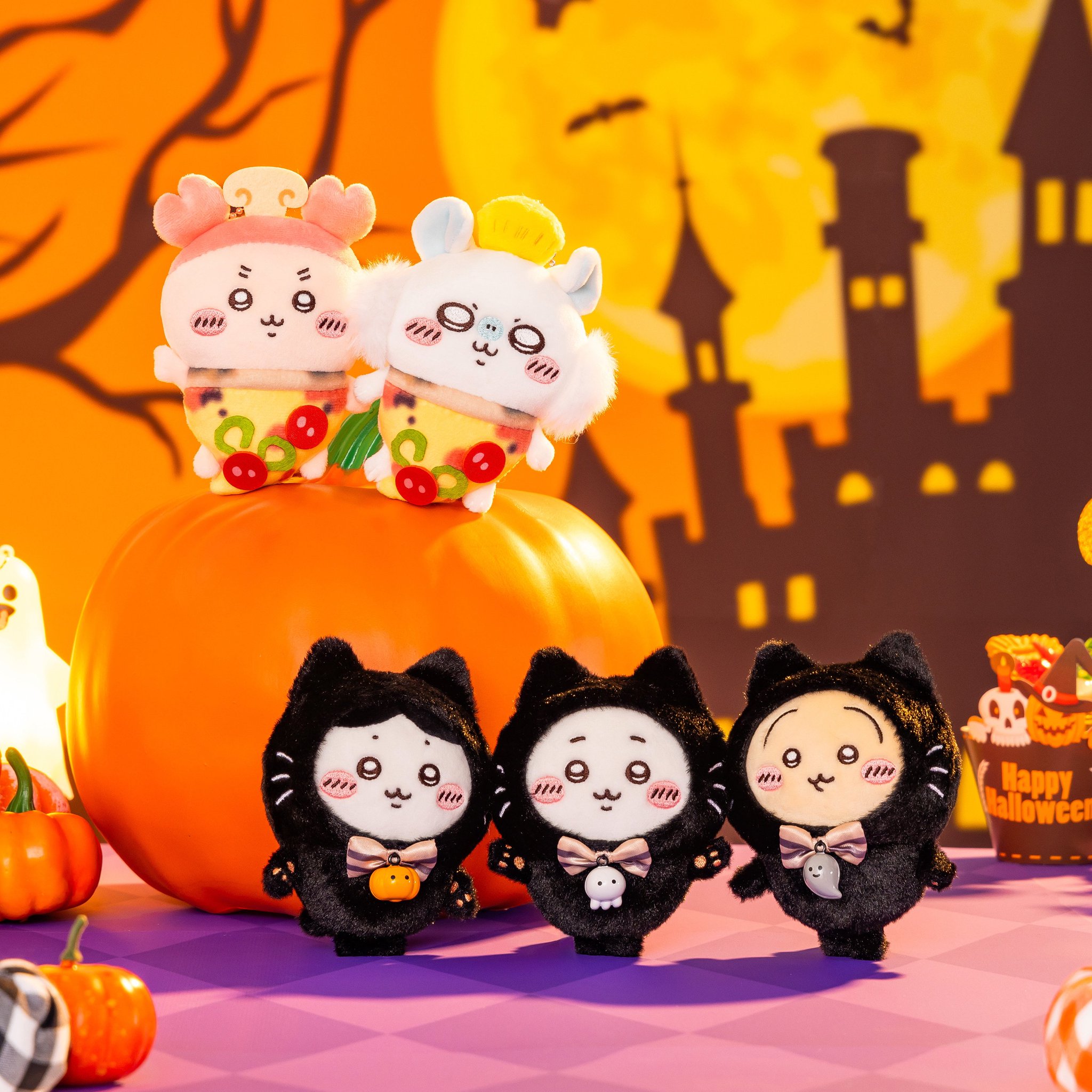 ちいかわ ハロウィンBIGぬいぐるみ ちいかわ うさぎ·モモンガ カボチャ