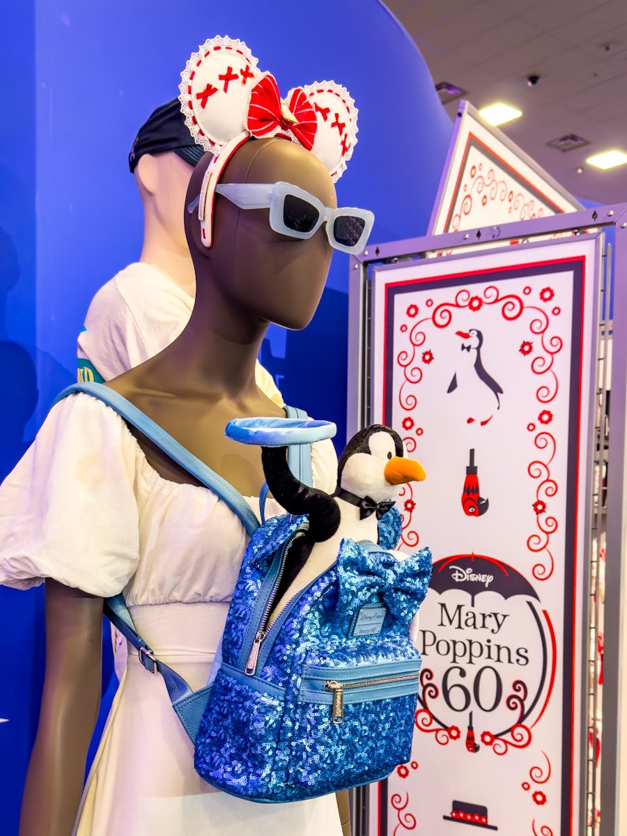 ディズニー 【日本未発売】 メリーポピンズ 60周年 限定ドール 世界