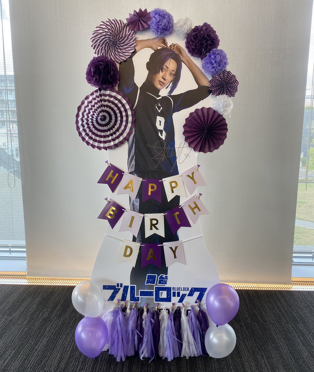 アニメ ブルーロック 御影 玲王 御影玲王 ディーラー 等身大パネル