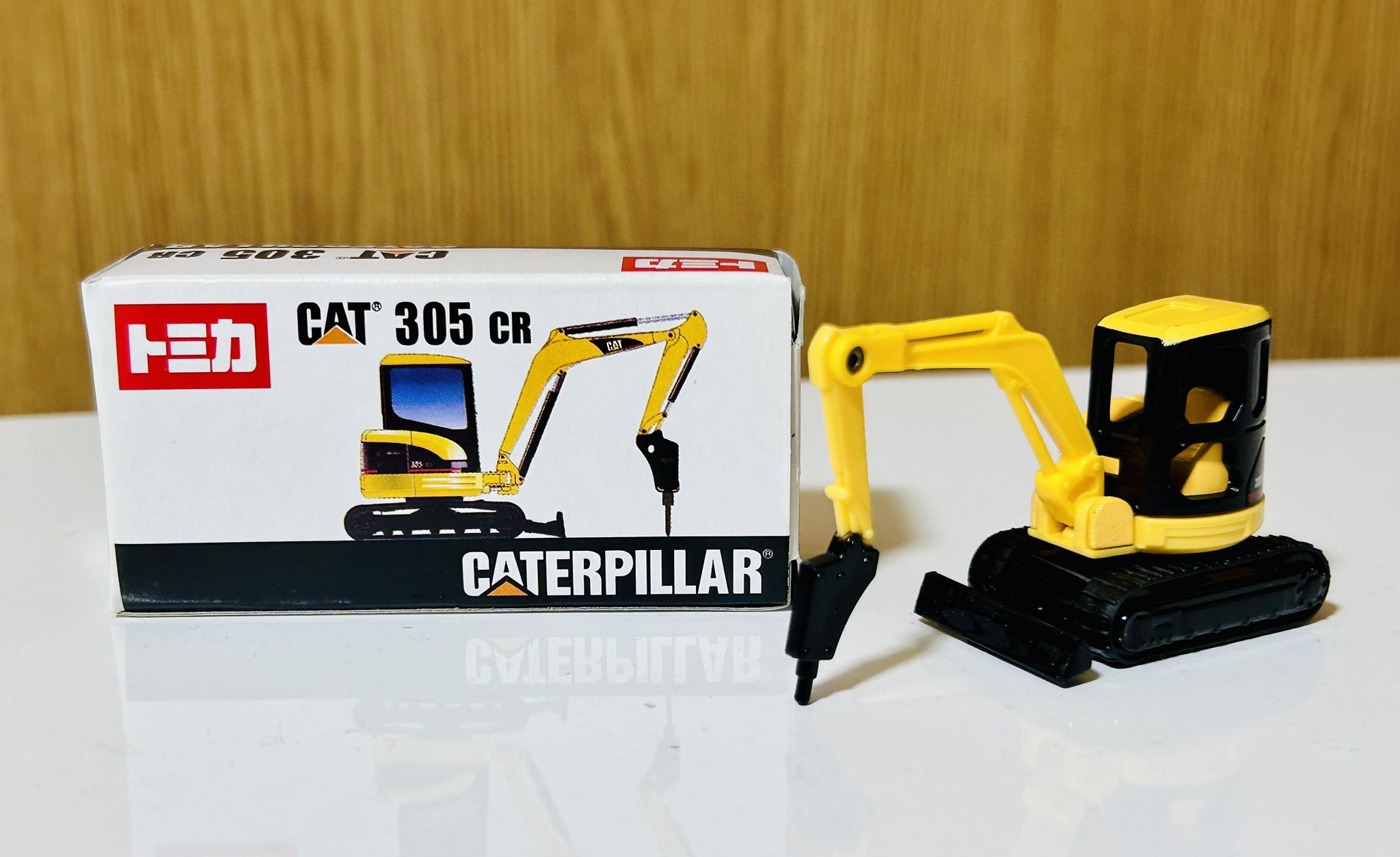 非売品 CATERPILLAR 305 CR キャタピラー トミカ 箱付 TOMICA サレ
