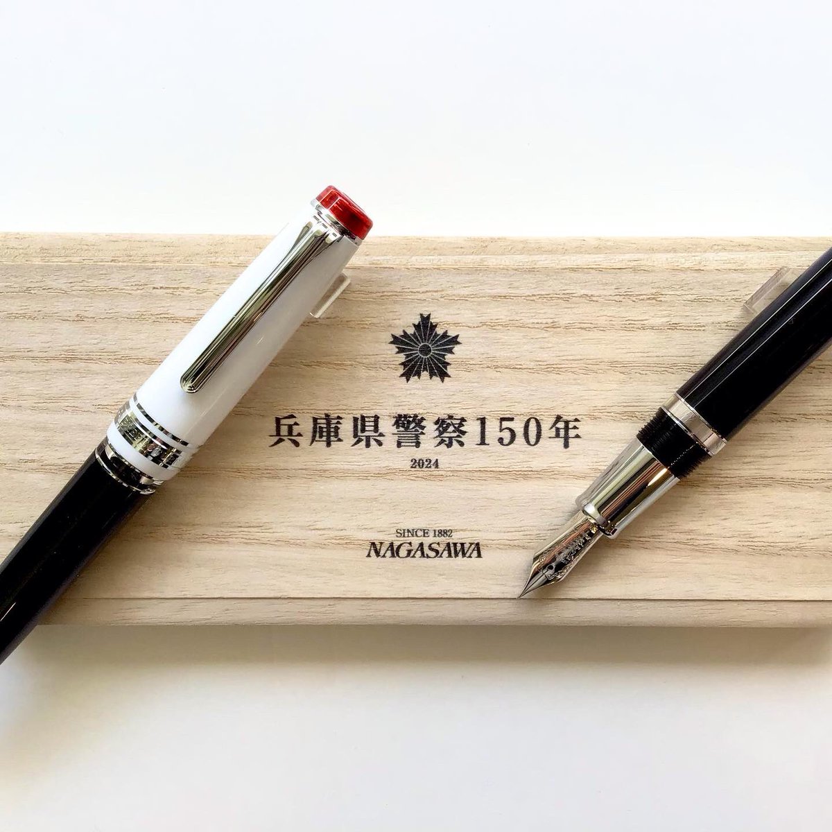 八文字屋 秋桜 万年筆 EF 極細 いよいよ明日から！】八フェス -Vol.1