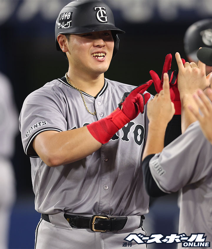 BBC ベースボールコレクション 2022 SR 巨人 岡本和真 BBC ベース