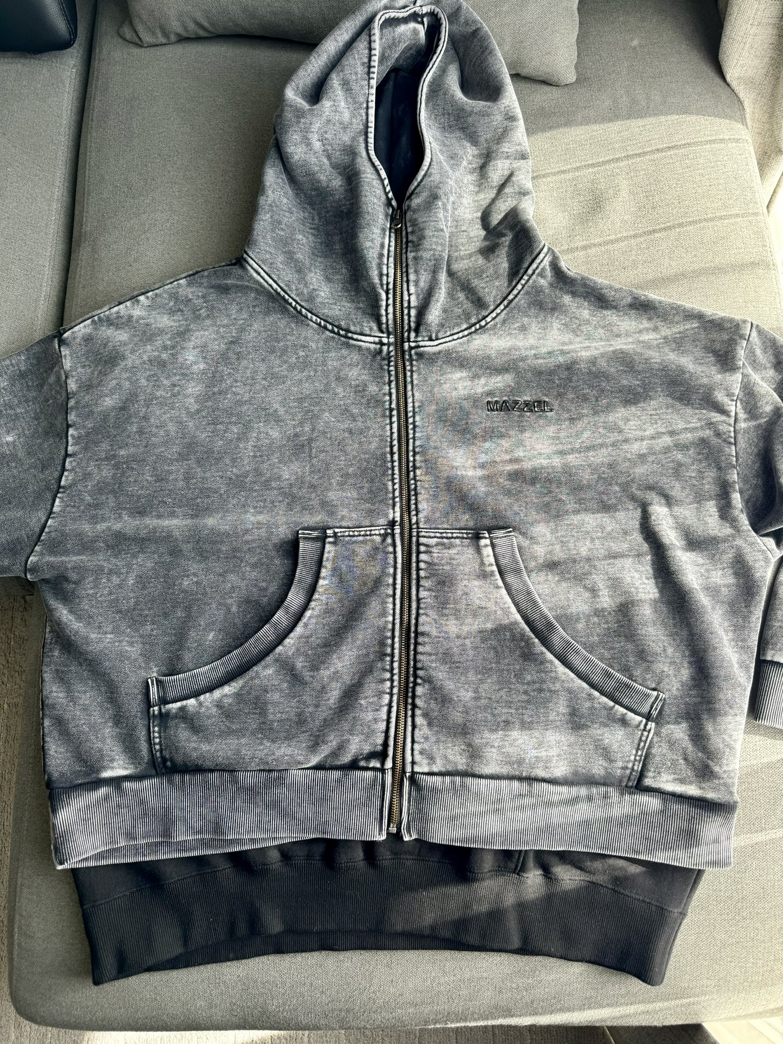 n*o様 MAZZEL ジップアップパーカーL n*o様 MAZZEL ジップアップ