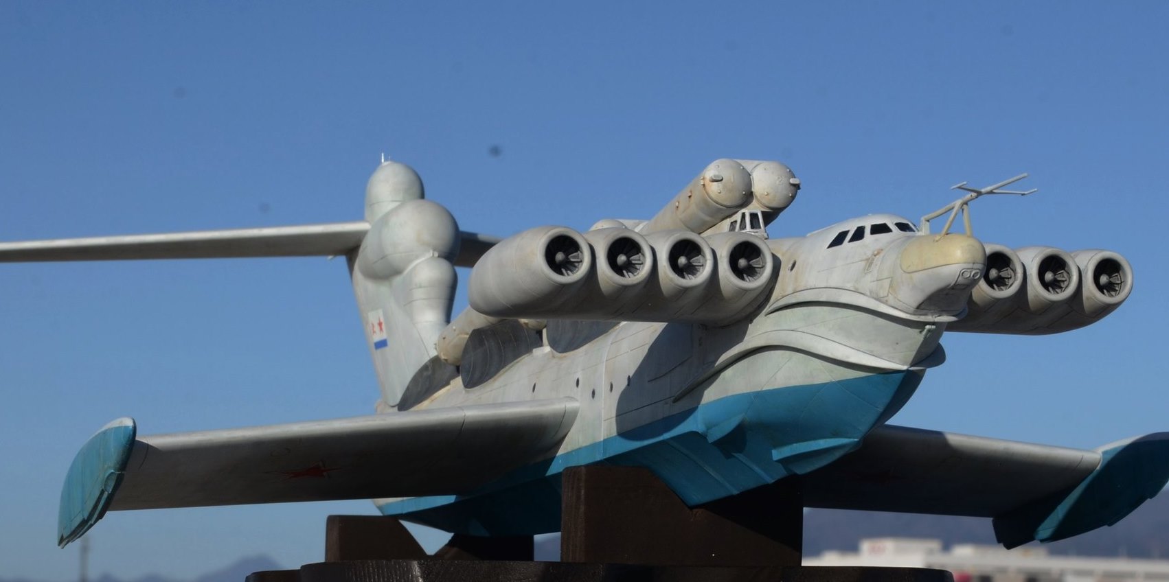 TAKOM タコム 1/144 ルン級エクラノプラン TAKOM ルン級エクラノプラン