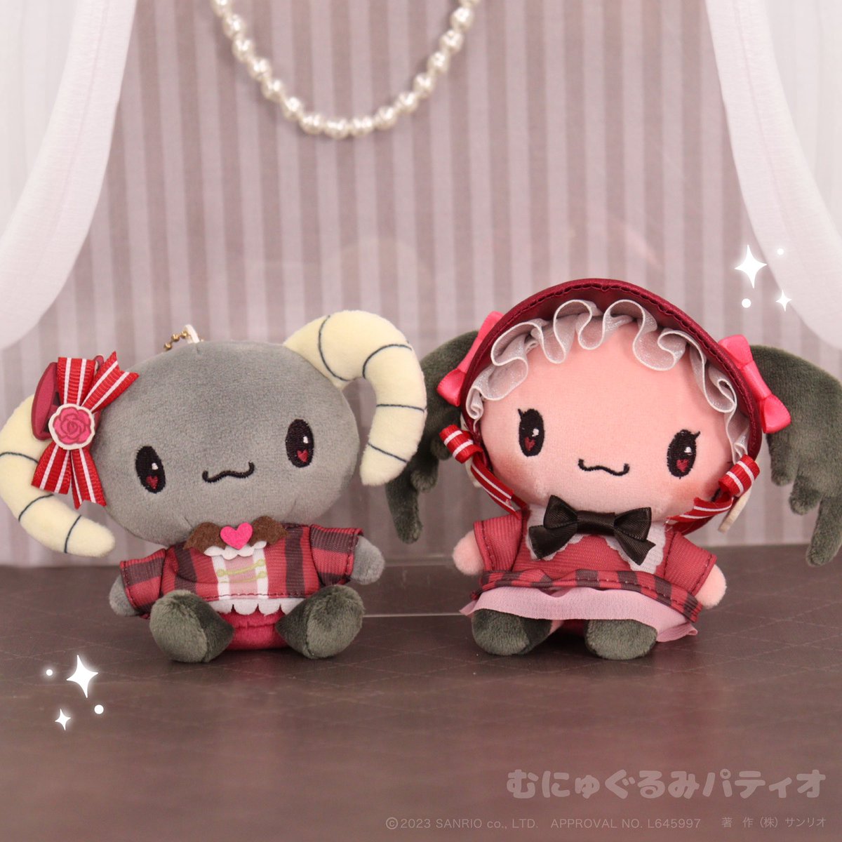 エラー品 ゴシックパーティむにゅぐるみBC シナモロール エラー品