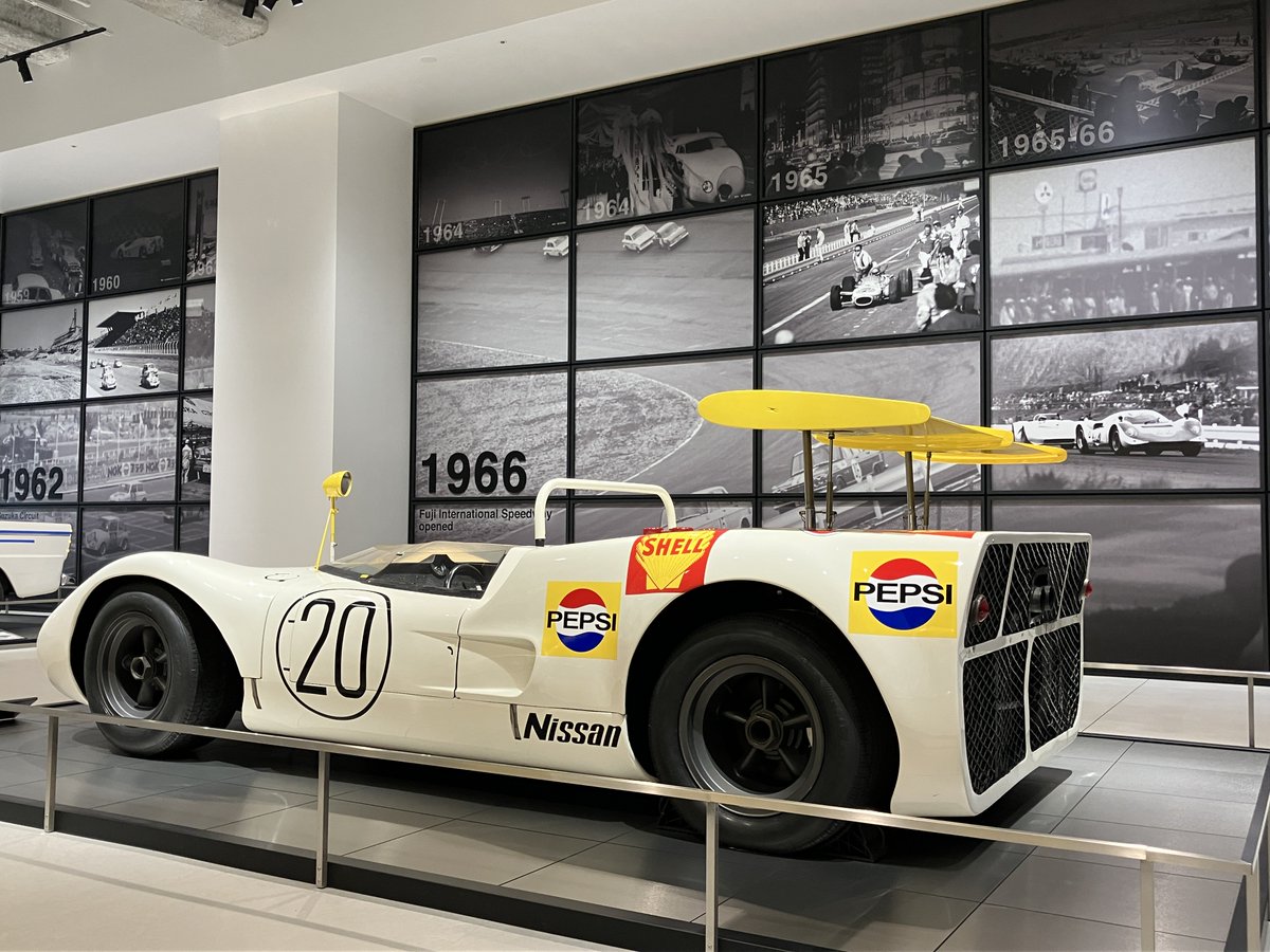 今月28日(火)、展示車両の一部が入れ替わります】 1968年日本