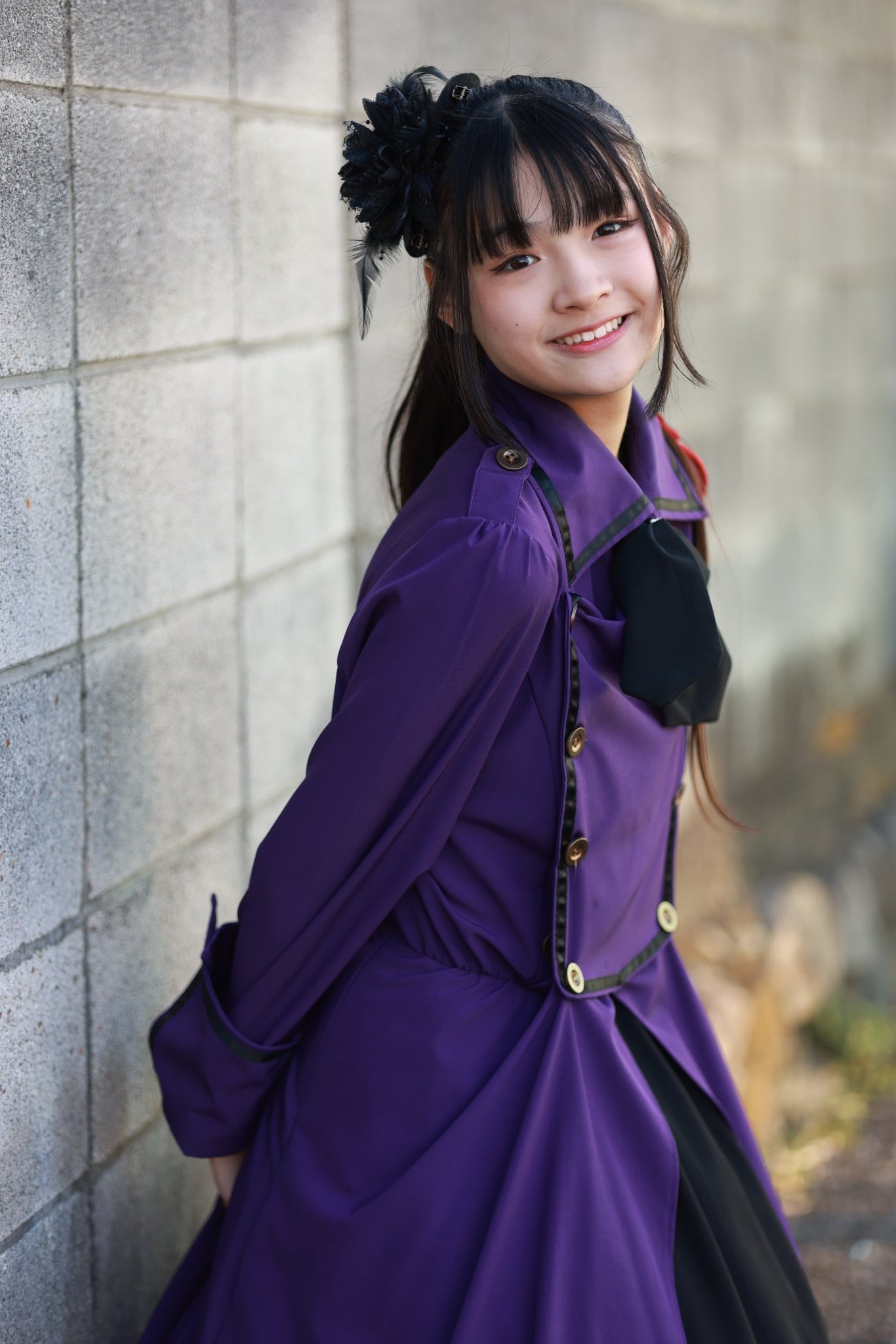 二科会会員・齋藤三郎 人気の赤いドレスの少女 imgrc0081635790.jpg