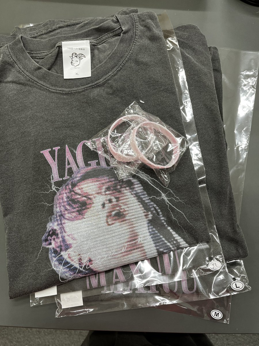 Chevon まゆT トリップver. Mサイズ 谷絹茉優 Tシャツ 遂にFC限定グッズ