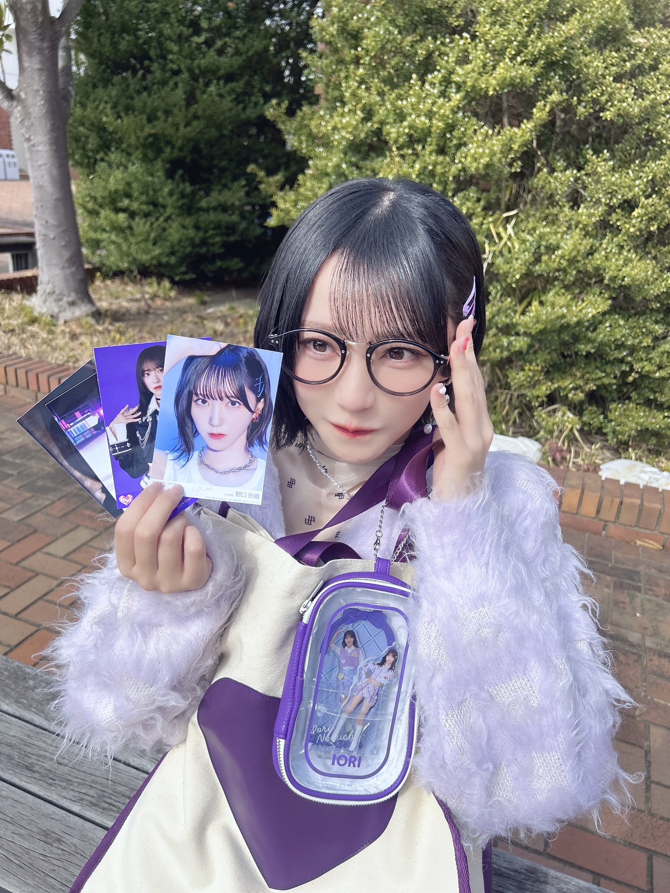 り*】様 =LOVE イコラブ 野口衣織 超特急逃走中 生写真 直筆 チュウ