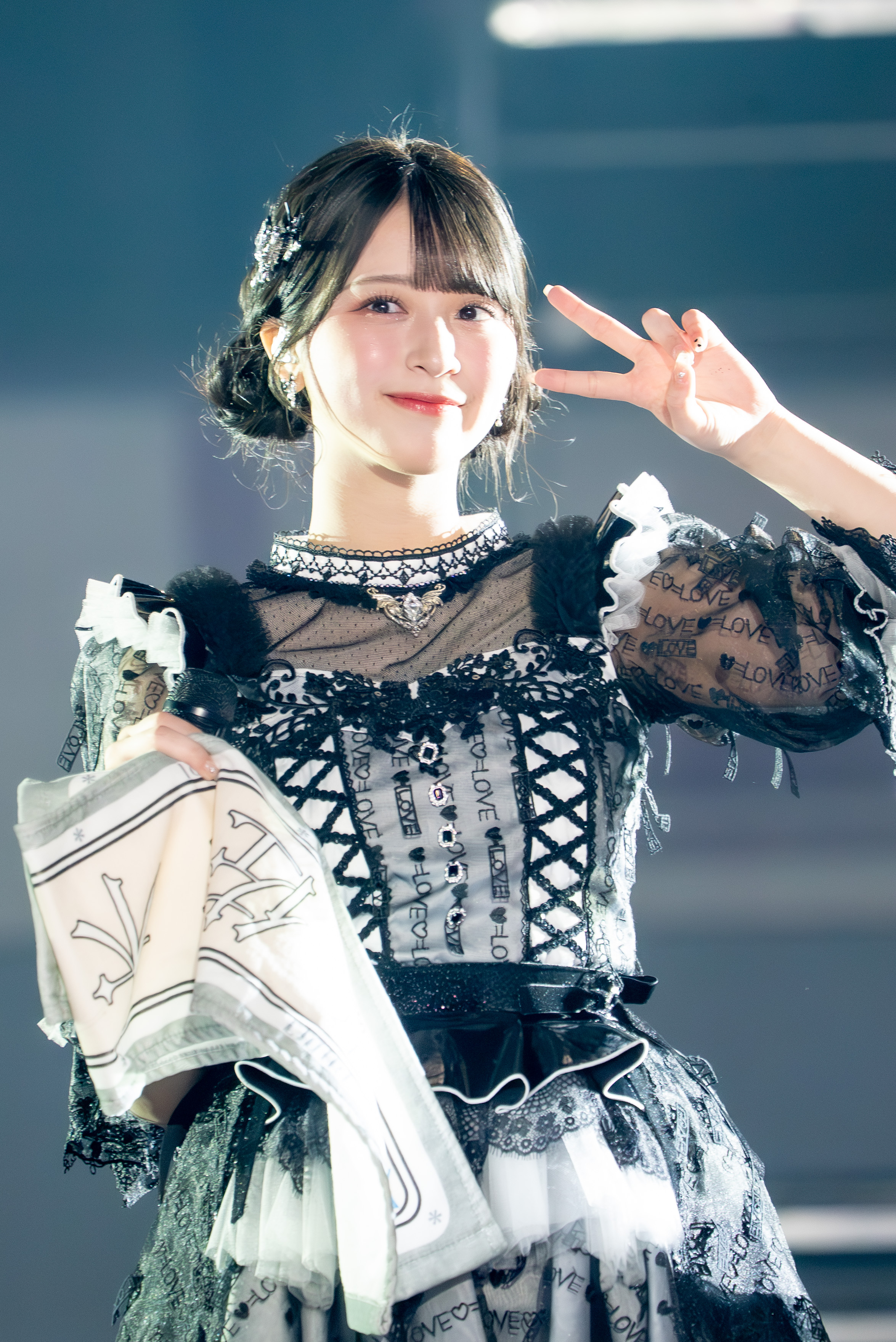 イコラブ 生写真 佐々木舞香 黒衣装 アリーナツアー2025衣装 直筆