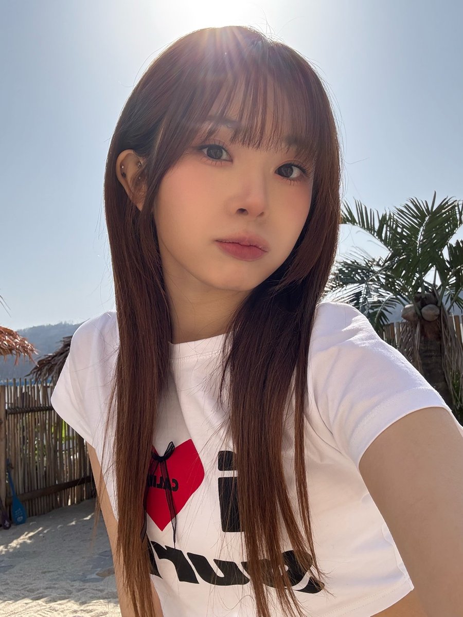 tripleS Kotone objekt aa352トエス コトネ tripleS Kotone objekt