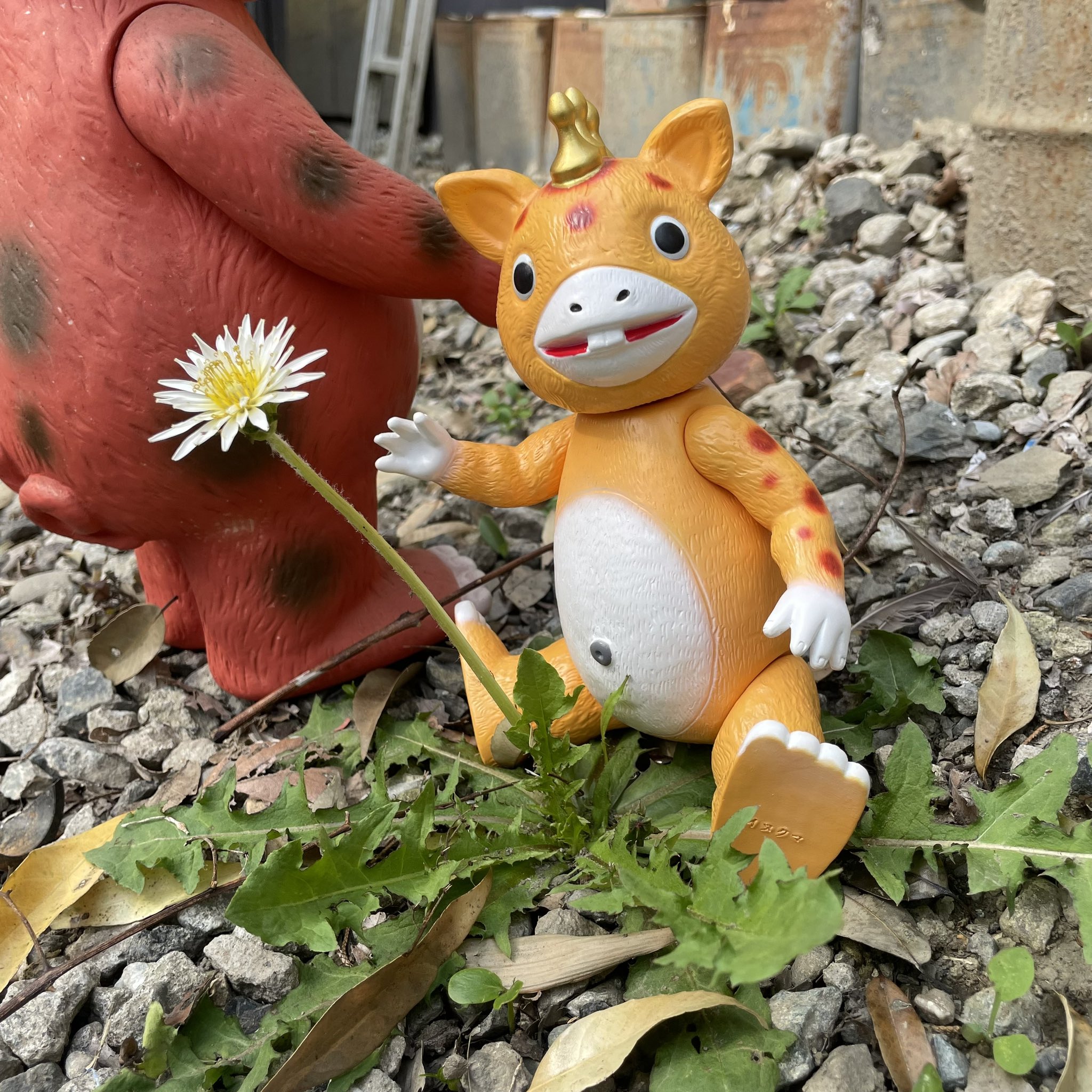 イヌクマ製復刻版】快獣ブースカ（クリアオレンジ） のソフビ