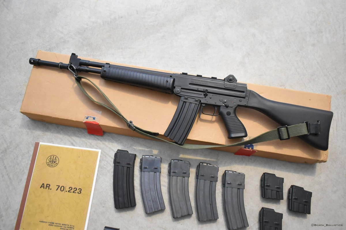 受信機AR2800 AOR AR-3000A 受信機 本体のみ 現状品