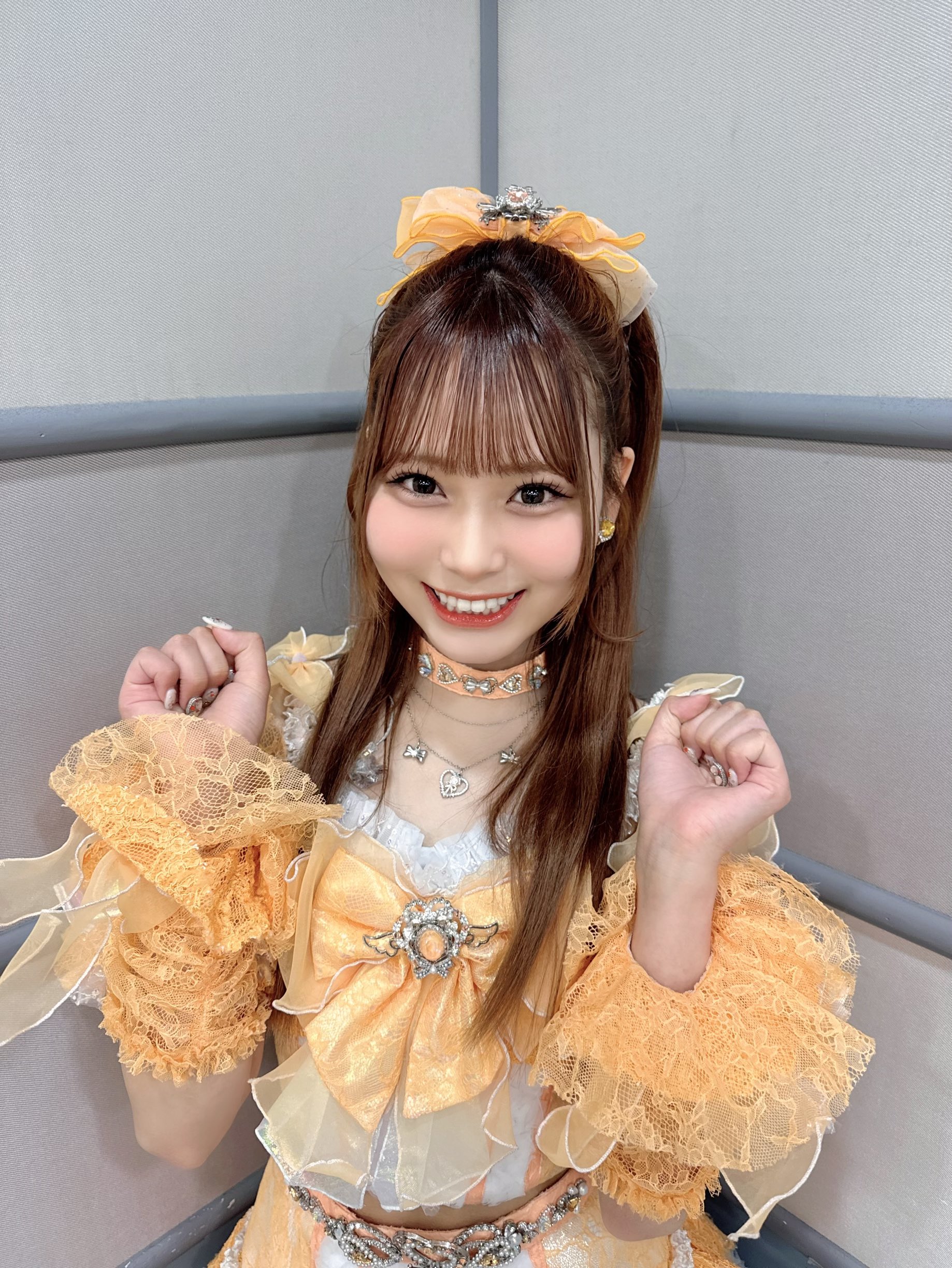 LOVE とくベチュ、して 大場花菜 サイン入りソロポスター LOVE 大場