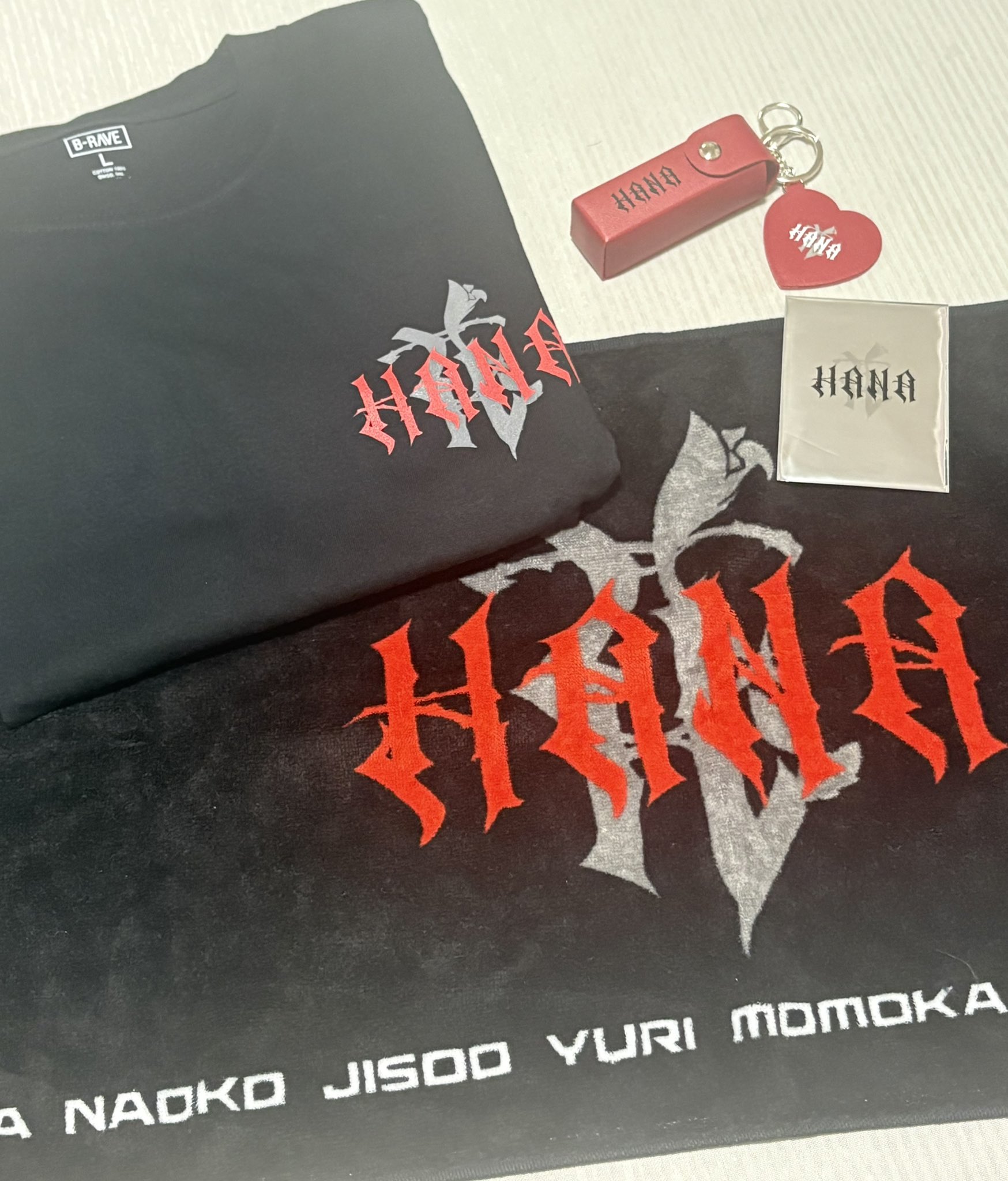 HANA ロゴ Tシャツ Lサイズ HANA ロゴ Tシャツ Lサイズ オフィシャル