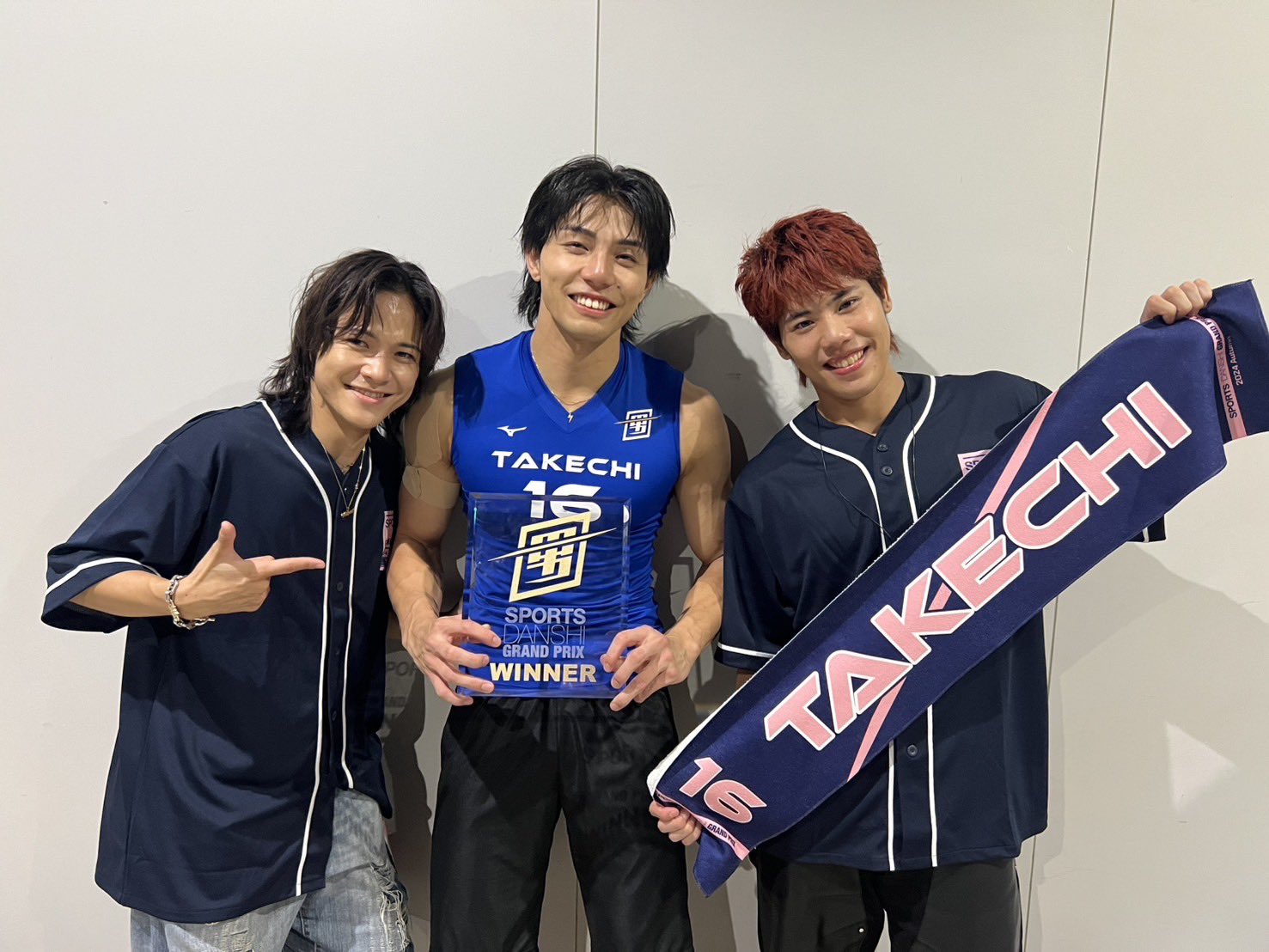 あいみょんサーチライトAIMYONS 公式ユニフォーム【Lサイズ】 あい