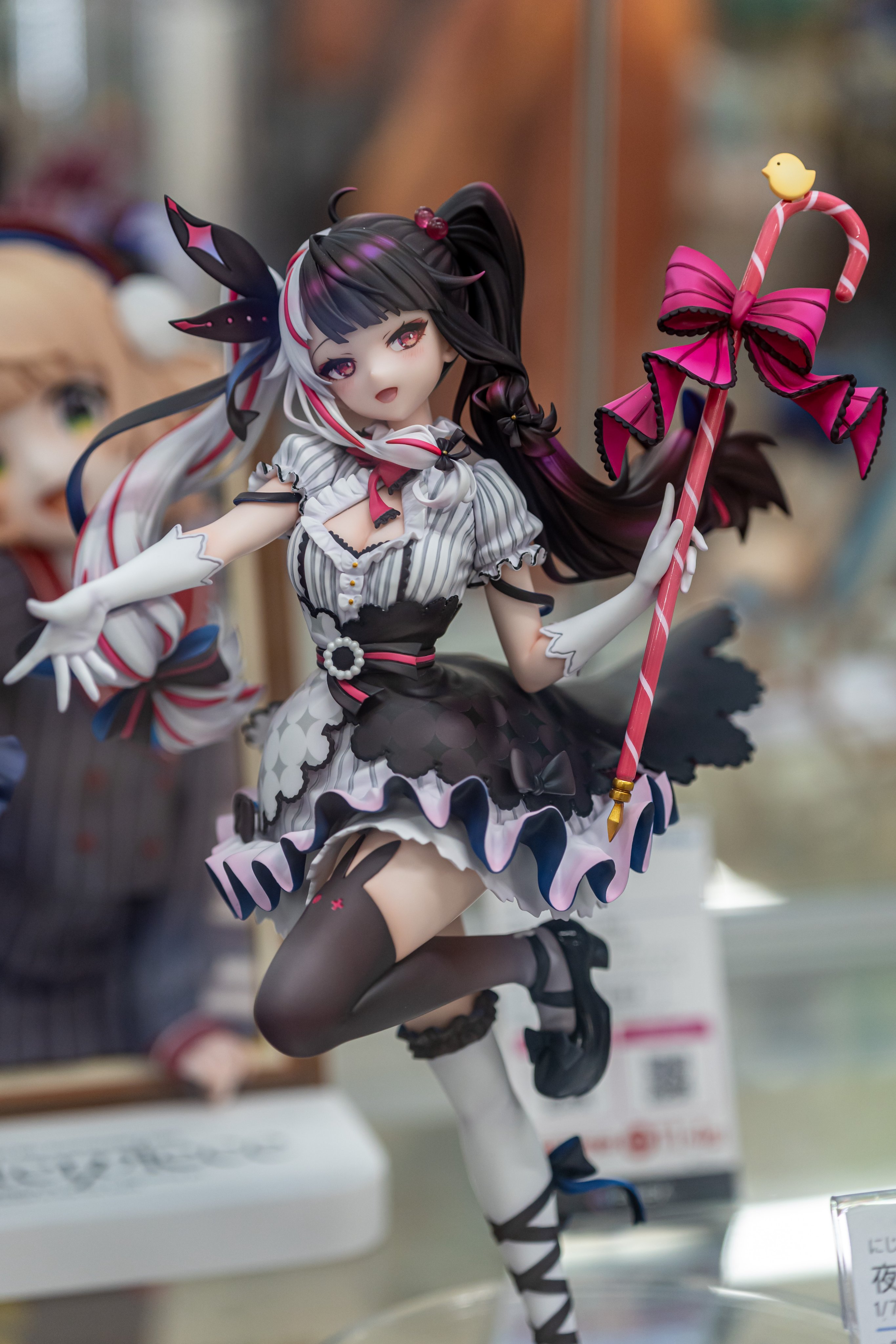 夜見れな 1/7 スケールフィギュア