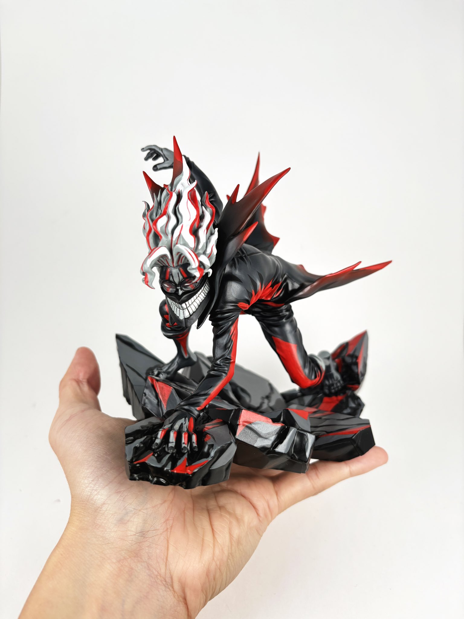 ❕リペイント作品❕ダンダダン オカルン&モモ アニメ塗り 2次元塗装