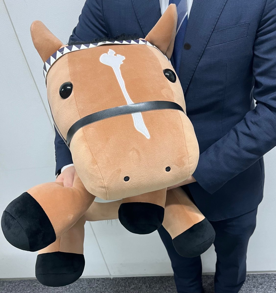 でかもっち ドウデュース アイドルホース ぬいぐるみ アイドルホース