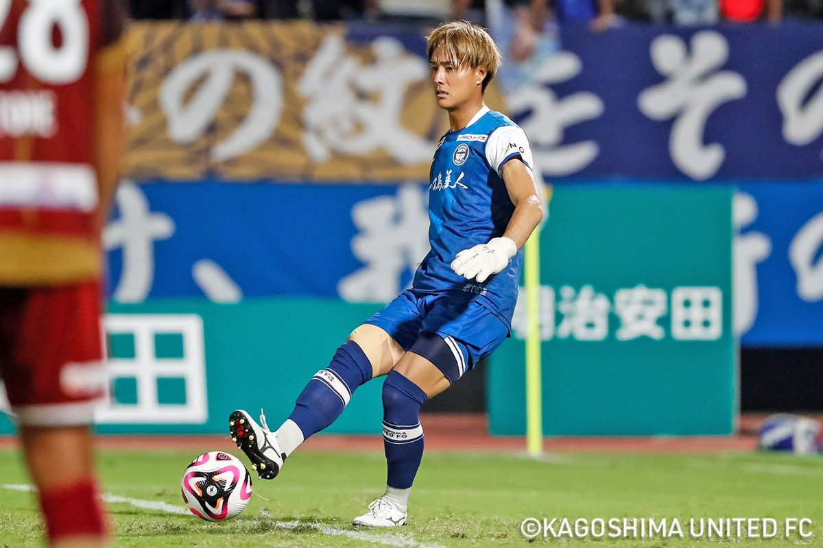 泉森 涼太 選手 サガン鳥栖へ完全移籍のお知らせ】 この度、#泉森涼太