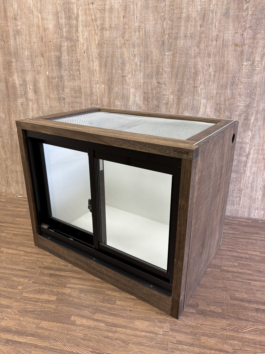 FandK 爬虫類木製ケージ (@mokusei_keiji_2) / Posts / X