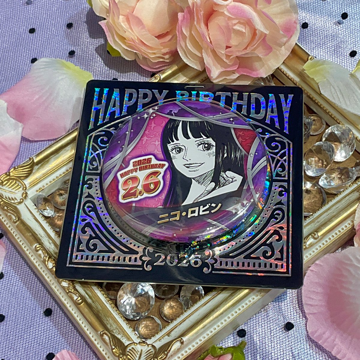 新商品】原画商品 バースデイ缶バッジ ニコ・ロビン 550円(税込) 好評