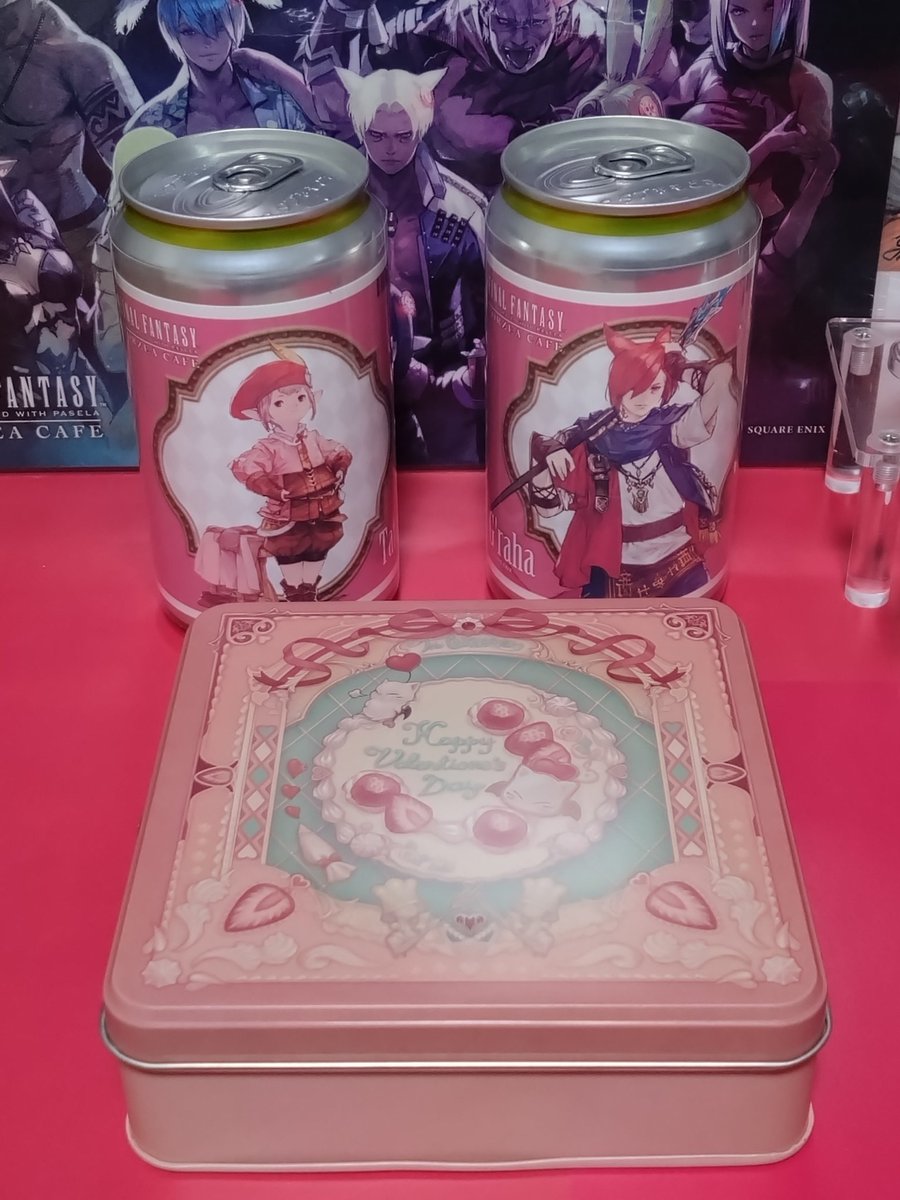 エオカフェ前のFFXIV専用の自動販売機にてオリジナルラベル缶を