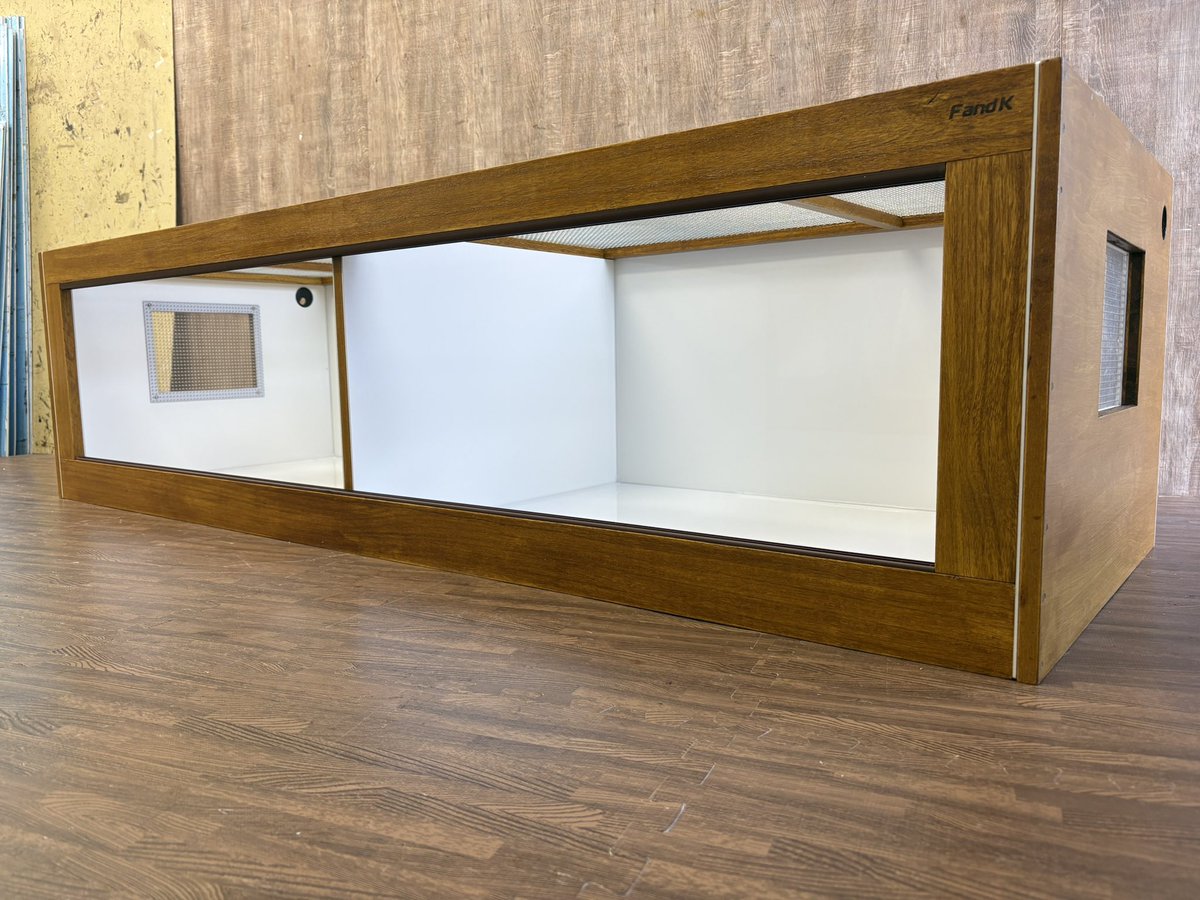 おはようございます！ スタンダード防水仕様 幅1800奥行600高さ450