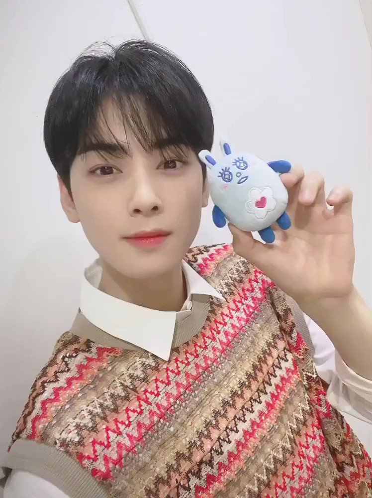 ASTRO_POPUP #ROROHA] Message from.🐰💜 #ASTRO #アストロ #AROHA