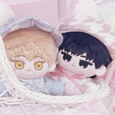 Backlight広告認証ショットイベントに当選し、ノベルティグッズを