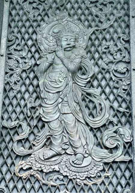 音声菩薩（おんじょうぼさつ） : 気ままな時間を ゆったりと