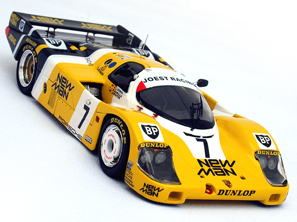 1985年ル・マン優勝 ポルシェ 956 プライベートが世界を制す : 風と 雲